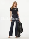 guess-t-shirt-o4rm09-kbbu1-czarny-regular-fit-0000303385293.webp